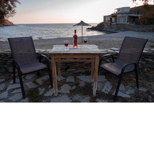 Beachfront bungalow in the area of Kampi, near Koundouros