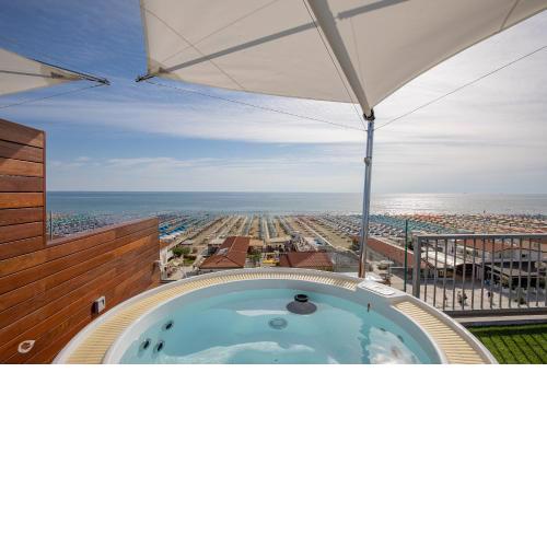 Beachfront Penthouse with private parking