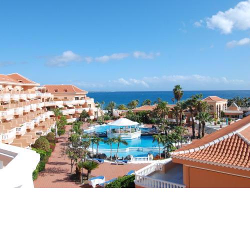 Beachfront Residence Las Americas - TRG