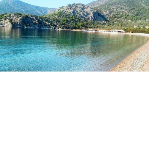 Beachfront self-catering studios in Psatha Bay - 60km from Athens