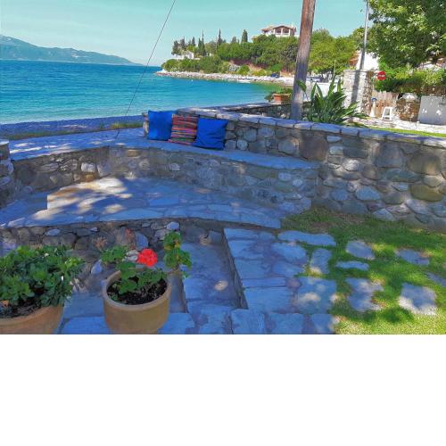 Beachfront Skaloma Villa