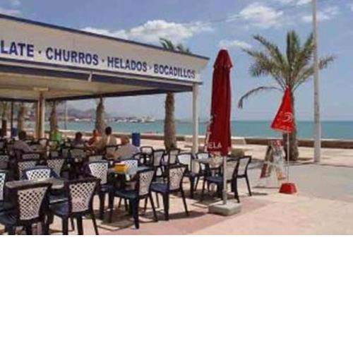 Beachside apartment in the centre of El Campello