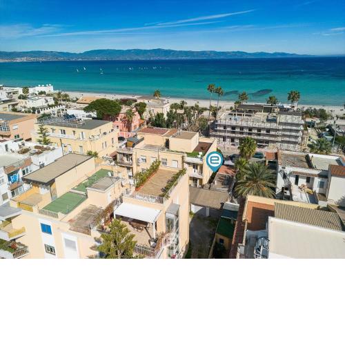 Beachside Poetto Getaway