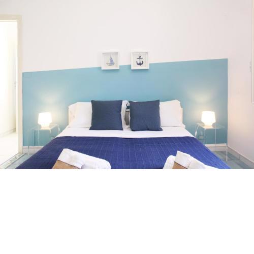BeachSide Rooms & Suites