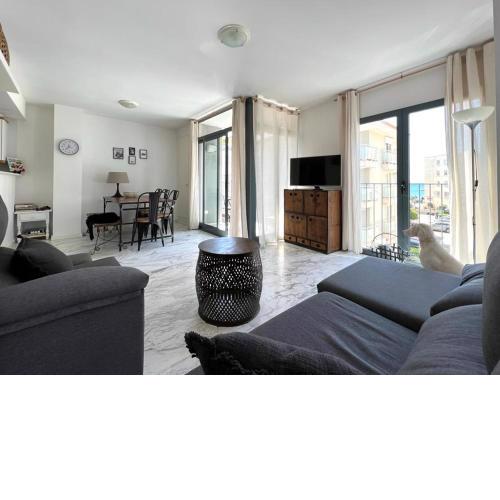 Bear Holiday - Apartment Lynn with Seaview in Moraira near the Beach