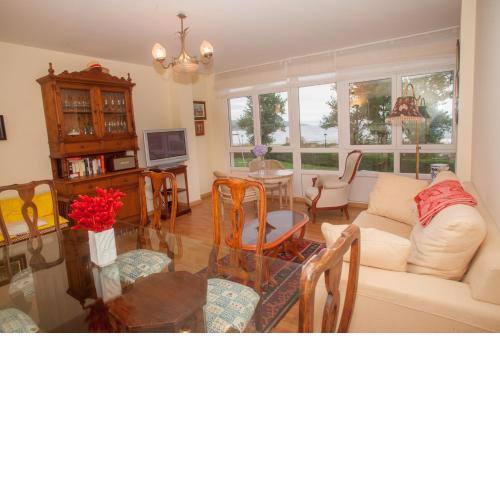 Beatiful holiday flat in Galicia with sea views and next to the "Camino de Santiago"