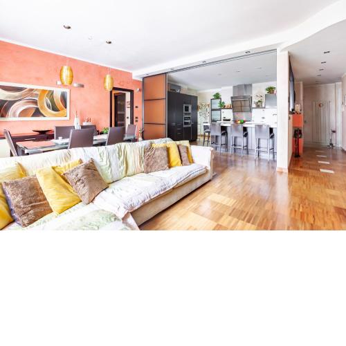 Beatrice Apartment