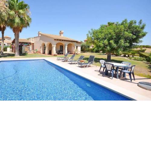 Beautiful 3 Bedroom Villa with Private Pool