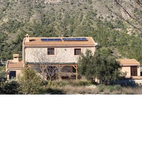 Beautiful 4-Bed House in Campo de Ricote