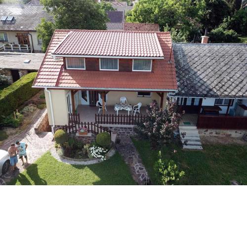 Beautiful accommodation with garden