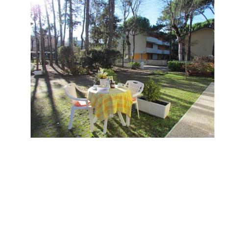 Beautiful and cozy one bedroom apartment 300 meters from the beach