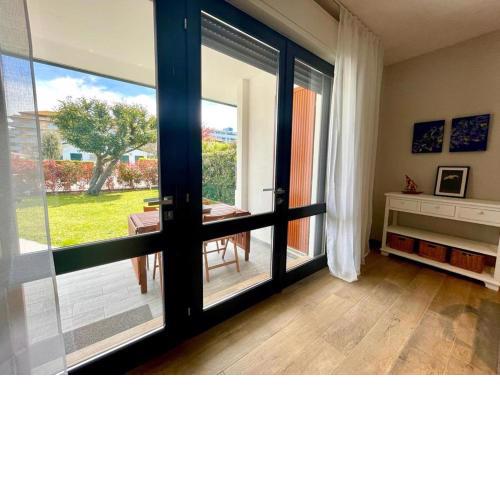 Beautiful and modern villa for 6 people by Beahost Rentals
