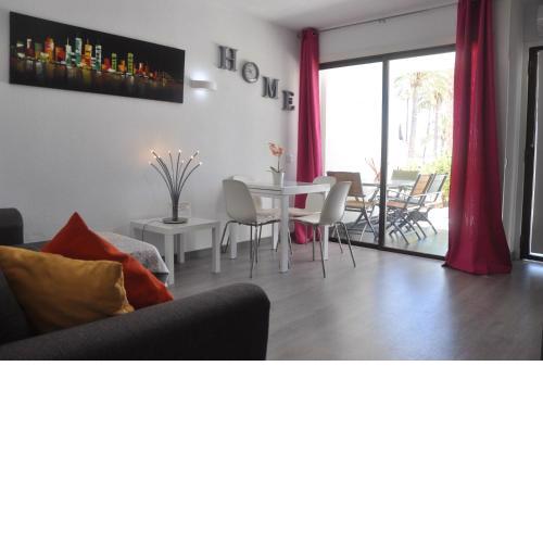 Beautiful apartment 1115 central area