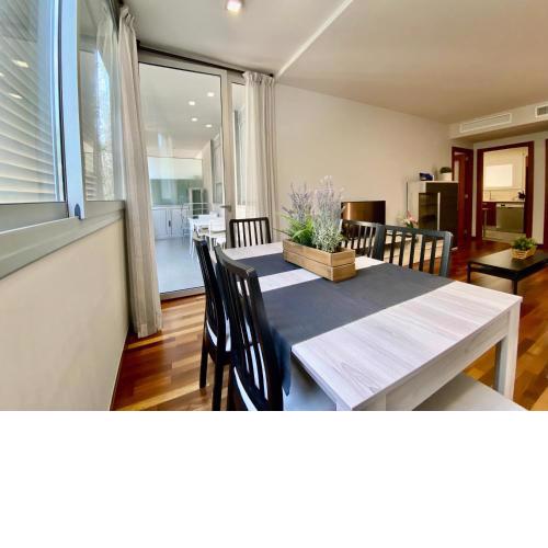 BEAUTIFUL APARTMENT by hlclub HUTB-43129 CARMED