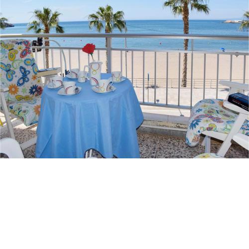 Beautiful apartment in Aguilas with 3 Bedrooms