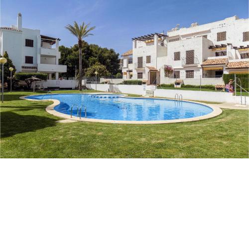Beautiful apartment in Alcal de Xivert with Outdoor swimming pool, 2 Bedrooms and Swimming pool