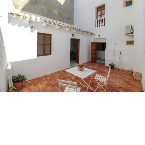 Beautiful apartment in Altea with 1 Bedrooms and WiFi