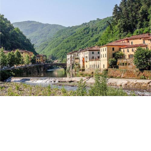 Beautiful apartment in Bagni di Lucca with WiFi and 1 Bedrooms