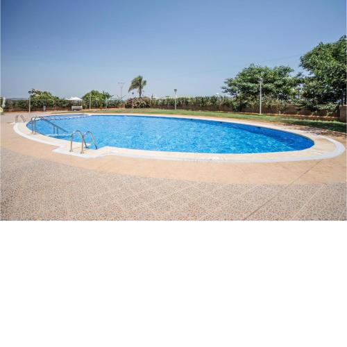 Beautiful apartment in Cabanes with 2 Bedrooms and Outdoor swimming pool