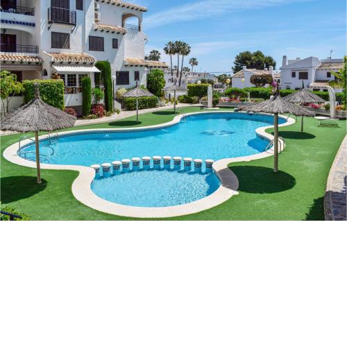 Beautiful apartment in Cabo Roig with 2 Bedrooms, WiFi and Outdoor swimming pool