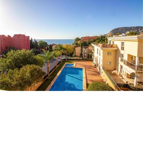 Beautiful apartment in Calpe with 3 Bedrooms and Outdoor swimming pool