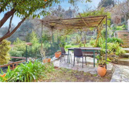 Beautiful apartment in Camogli with WiFi and 3 Bedrooms