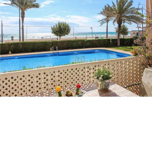 Beautiful apartment in Campello with Outdoor swimming pool, WiFi and 3 Bedrooms