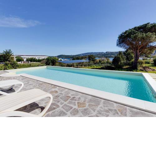 Beautiful Apartment in Cannigione with Private Swimming Pool