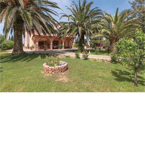 Beautiful apartment in Cecina LI with 2 Bedrooms