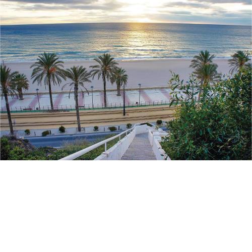 Beautiful apartment in El Campello with 2 Bedrooms, WiFi and Outdoor swimming pool