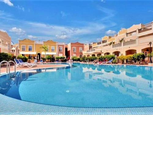 Beautiful apartment in El Palm Mar with shared infinity pool