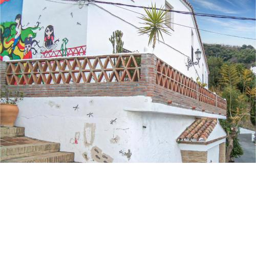 Beautiful apartment in Genalguacil with 2 Bedrooms, WiFi and Outdoor swimming pool