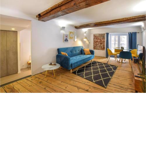 Beautiful apartment in Genova with 1 Bedrooms and Internet