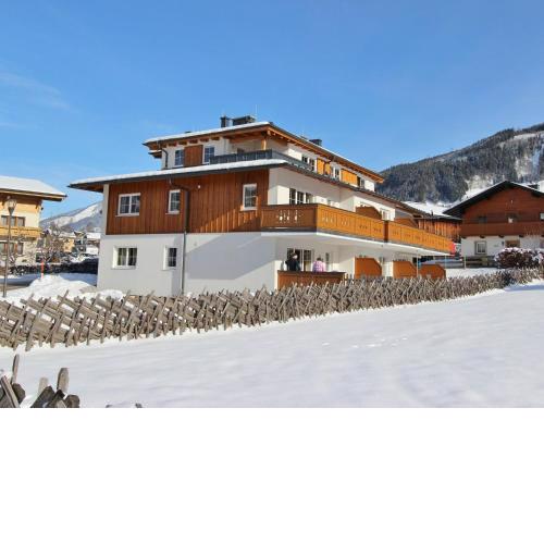 Beautiful apartment in Kaprun Salzburgerland near ski lift