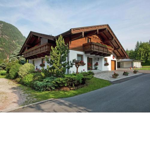 Beautiful Apartment in L ngenfeld with Terrace