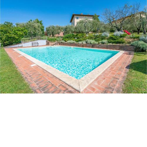Beautiful apartment in Lari with 2 Bedrooms, WiFi and Outdoor swimming pool