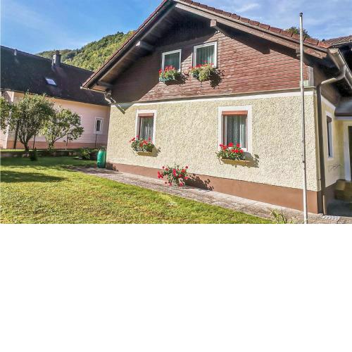 Beautiful apartment in Loich with WiFi and 1 Bedrooms