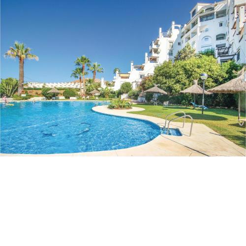 Beautiful Apartment In Mijas Costa With 2 Bedrooms, Outdoor Swimming Pool And Swimming Pool