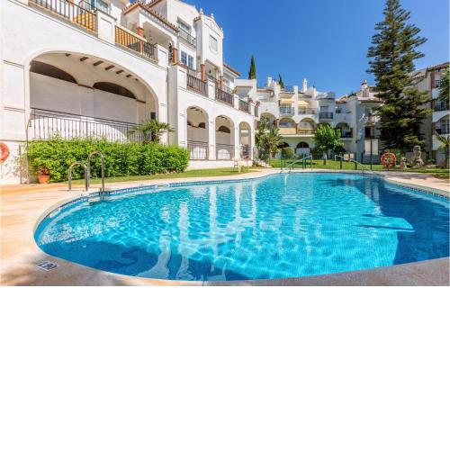 Beautiful apartment in Mijas with Outdoor swimming pool, WiFi and 2 Bedrooms