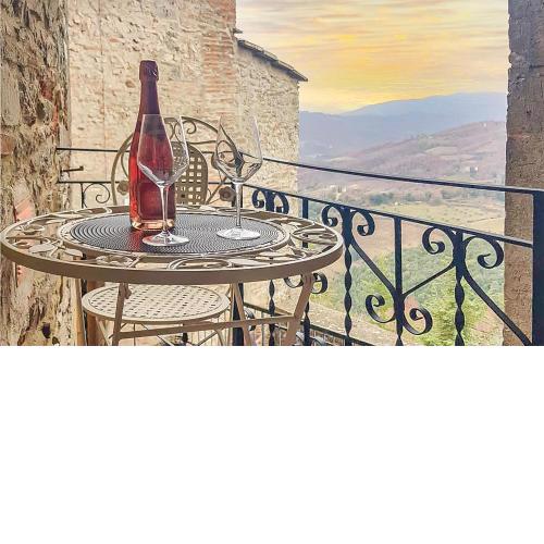 Beautiful apartment in Monte Santa Maria Tibe with WiFi and 2 Bedrooms