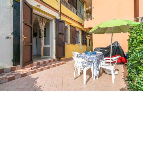 Beautiful apartment in Rosolina Mare RO with 1 Bedrooms