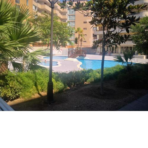 Beautiful apartment in Salou with pool access