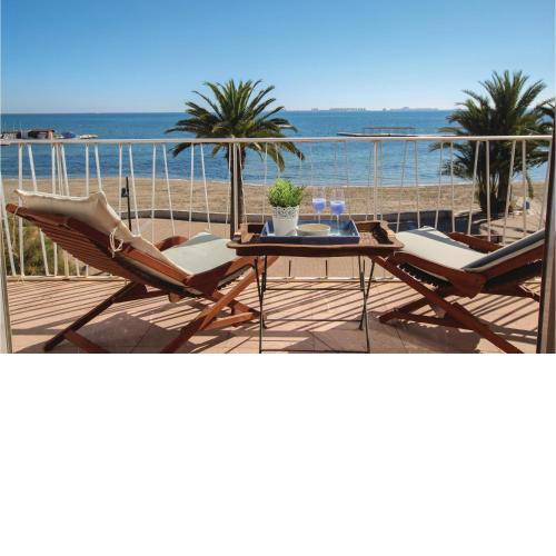 Beautiful apartment in Santiago de la Ribera with 4 Bedrooms and WiFi