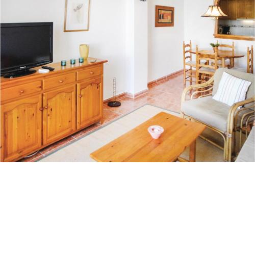 Beautiful apartment in Torrevieja with 2 Bedrooms and Internet
