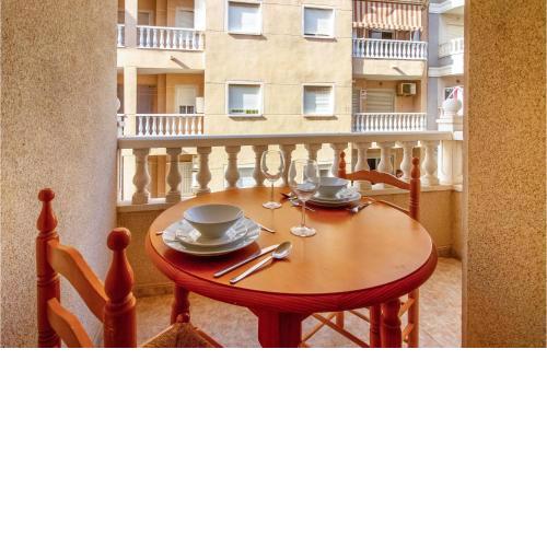 Beautiful apartment in Torrevieja with 2 Bedrooms