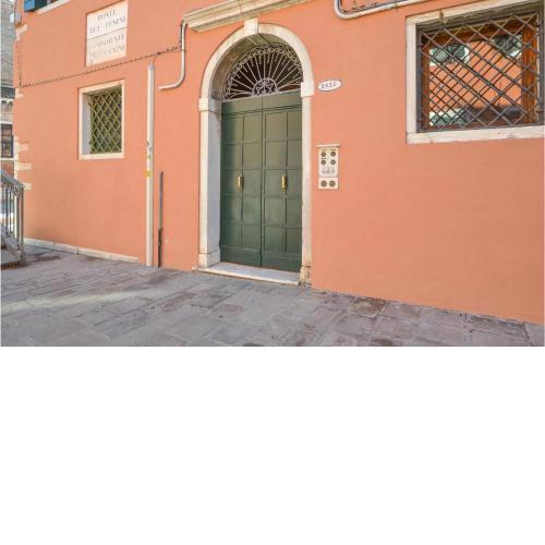 Beautiful apartment in Venezia with WiFi