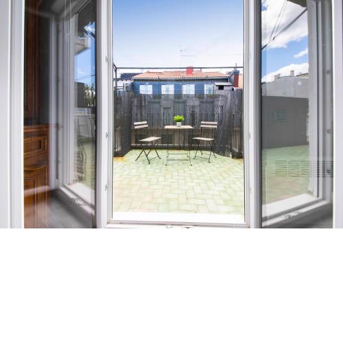 Beautiful apartment with terrace - Prime location!