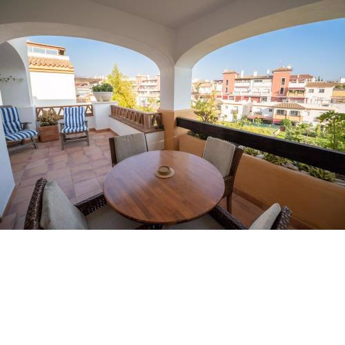 Beautiful apartment with terrace in Caleta de Vélez