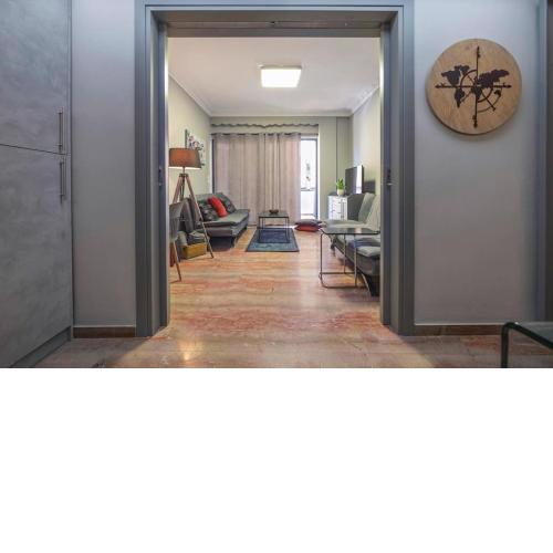 Beautiful apt downtown, Glyfada