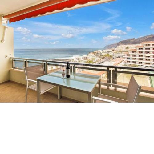 Beautiful Arenas Negras By Paramount Holidays